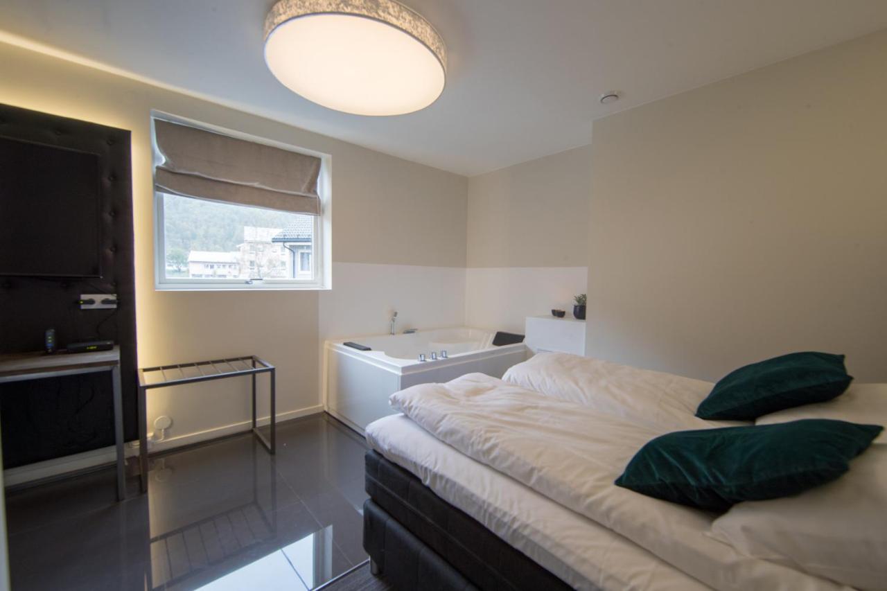 Svartisen Apartments Glomfjord Extérieur photo
